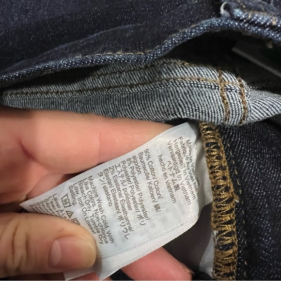 J. Crew 9" vintage slim-straight jean in Rinse wash - Picture 8 of 11